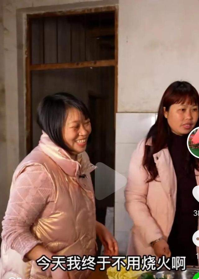 抖音创始人老婆简介，抖音创始人老婆简介图片？