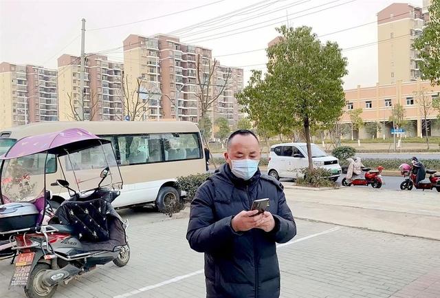 万能的朋友圈图片_求救，万能的朋友圈图片_搞笑？