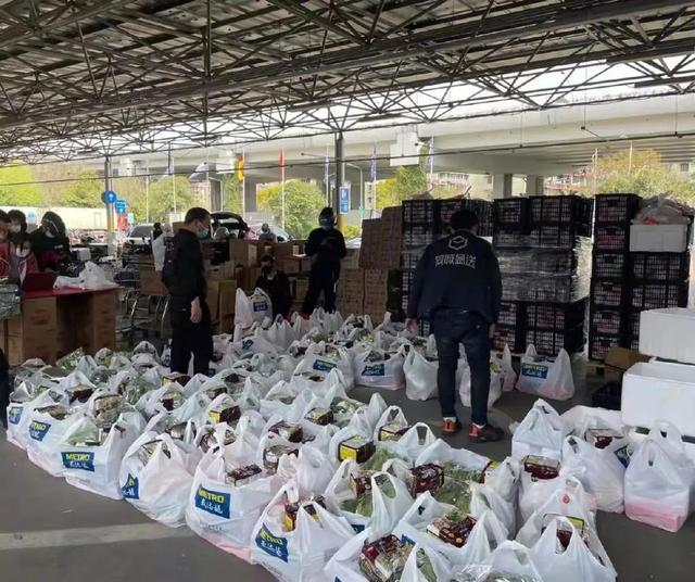 京东快递员的福利待遇怎么样，京东快递员的待遇怎么样？
