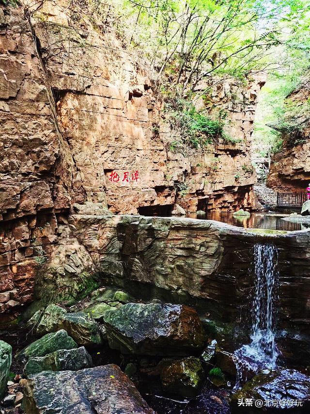 京东石林峡风景区，京东石林峡风景区攻略？